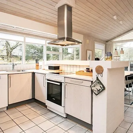 8 Person In Bl Vand Holiday home Blavand